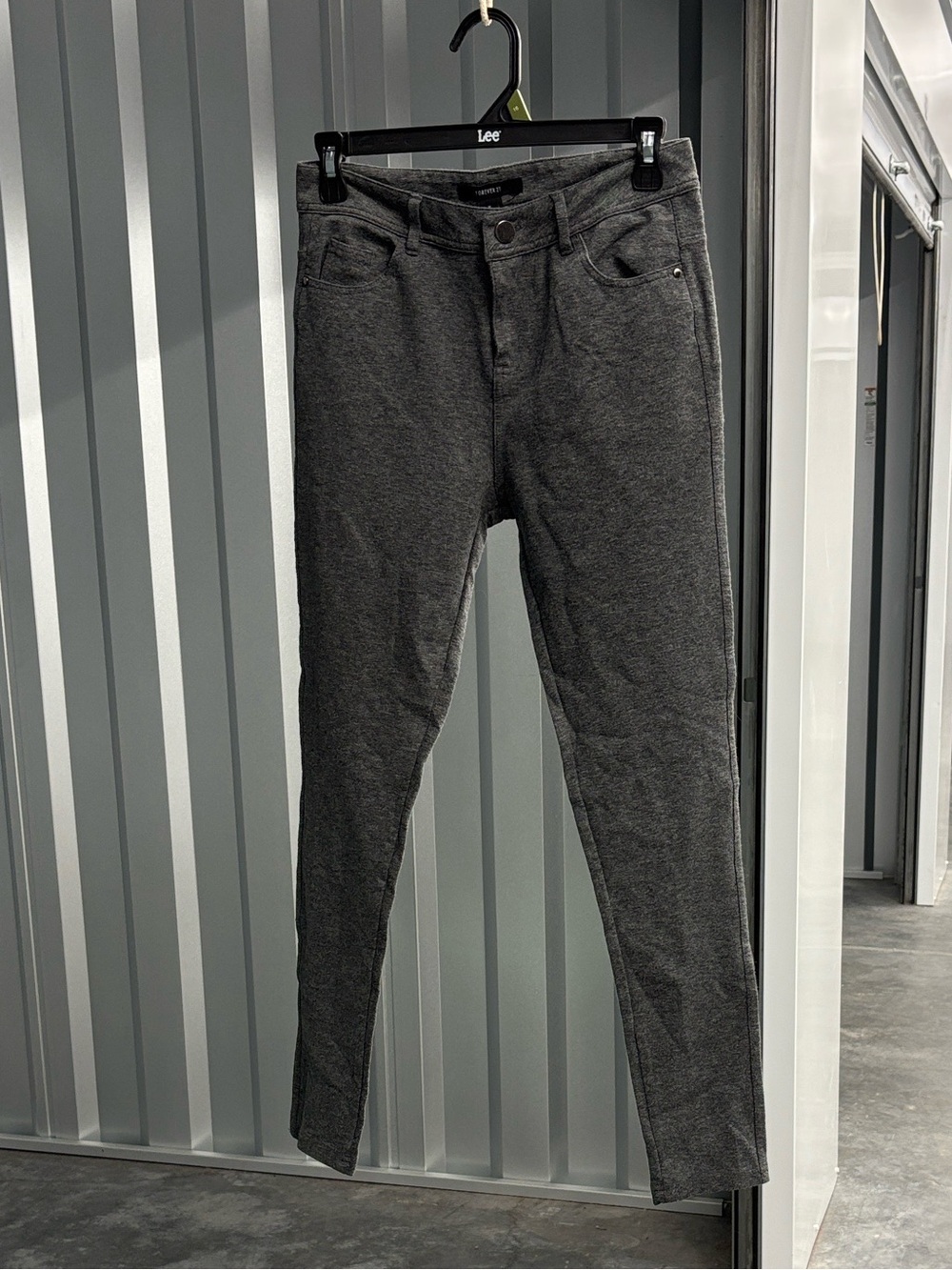 Forever 21 Women's Gray Skinny Knit Pants Jeans Style M Cotton Polyester Spandex